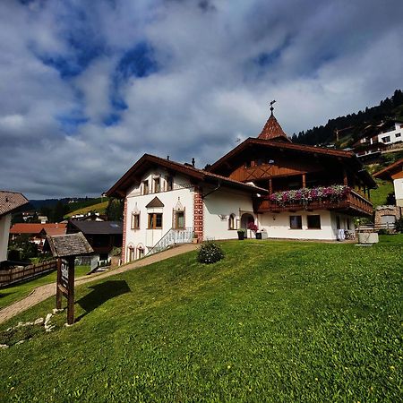 Garni Hotel Belalp Santa Cristina Val Gardena Εξωτερικό φωτογραφία